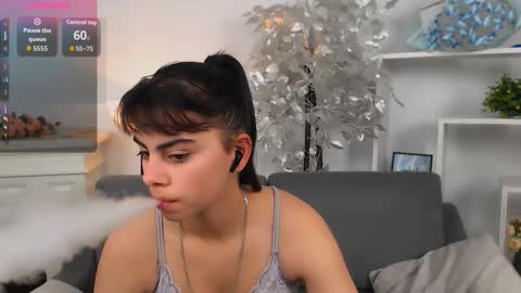 Olivia online show from 11-01-25, 07:10