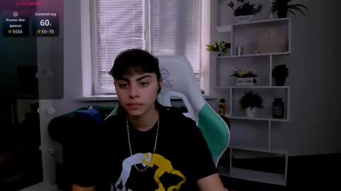 Olivia online show from 11-04-25, 06:45