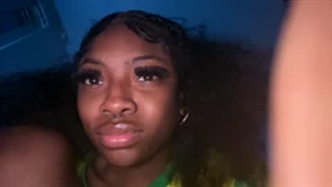 Snapshot of cocochanel197941 chatting on 02-20-26, 07:10 chanel online show from 02-20-26, 07:10