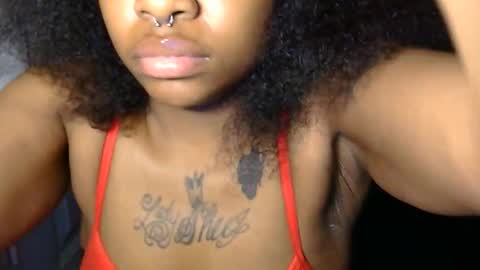 Snapshot of cocochanel197941 chatting on 03-02-26, 09:05 chanel online show from 03-02-26, 09:05