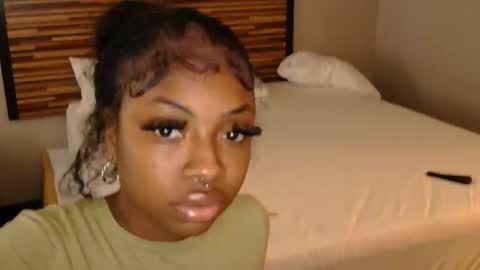 Snapshot of cocochanel197941 chatting on 03-05-26, 10:06 chanel online show from 03-05-26, 10:06