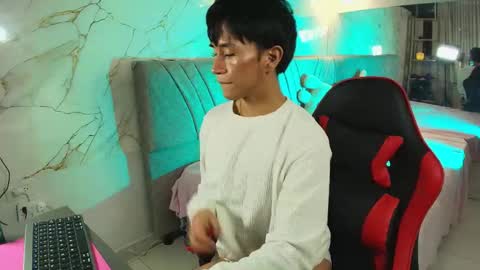COCO online show from 05-09-26, 01:33