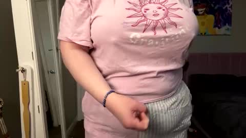 Snapshot of codieraye chatting on 02-20-26, 05:15 TheGoddessCodie online show from 02-20-26, 05:15