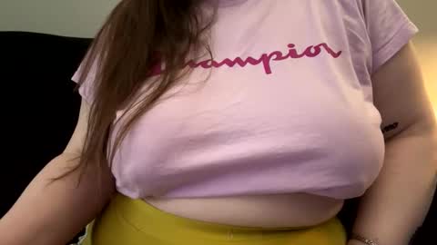 Snapshot of codieraye chatting on 03-26-26, 01:17 TheGoddessCodie online show from 03-26-26, 01:17