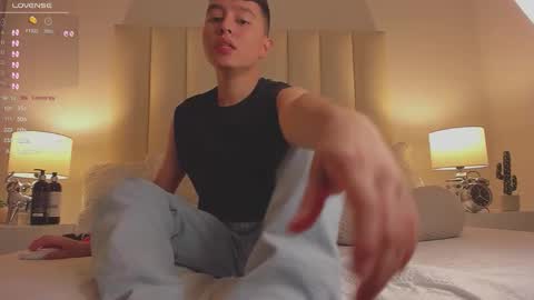 Snapshot of cody_johnsonn_ chatting on 09-29-25, 08:02 CODY online show from 09-29-25, 08:02