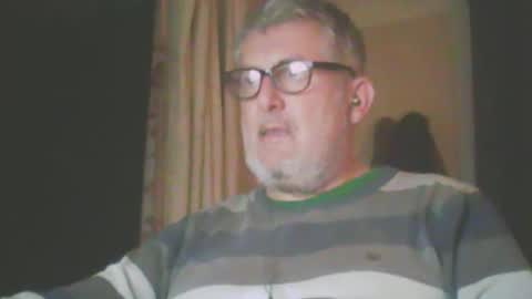 Snapshot of coeurdusud132 chatting on 10-02-25, 11:23 coeurdusud132 online show from 10-02-25, 11:23