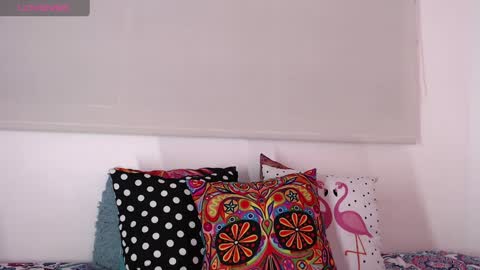 Snapshot of cofee_dreams chatting on 12-21-24, 02:47 Coffee Dreams online show from 12-21-24, 02:47