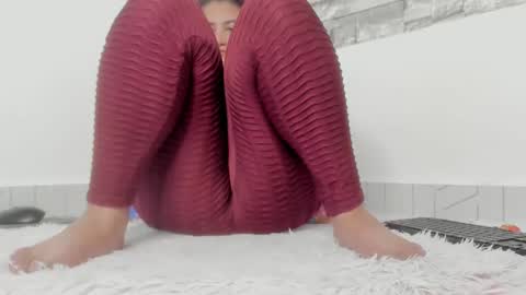 laurita online show from 12-20-24, 07:07