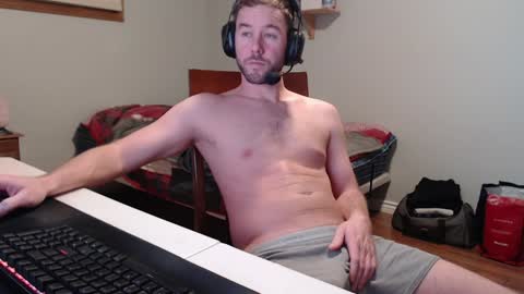 Snapshot of coffeelounge chatting on 12-27-24, 11:10 c o f f e e l o u n g e online show from 12-27-24, 11:10