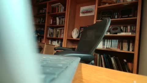 colchuck online show from 05-14-26, 01:29