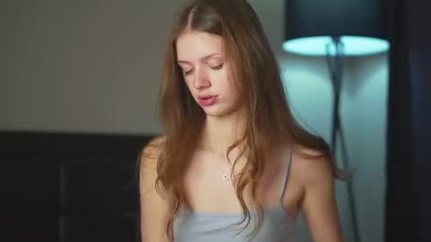 Akumakekw online show from 06-20-26, 03:42