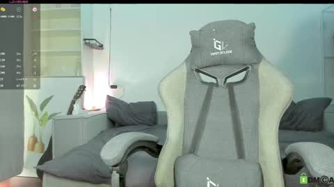 COLE - ig  online show from 05-04-26, 04:08