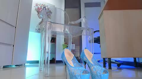 Samantha online show from 02-14-25, 05:57