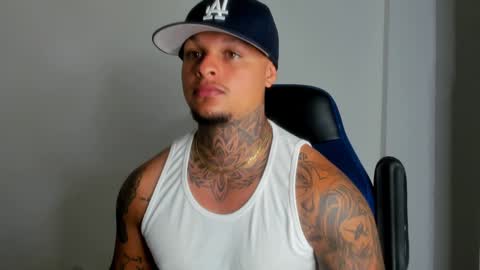 Snapshot of colin_prince2 chatting on 01-08-25, 02:25 COLIN online show from 01-08-25, 02:25