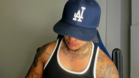 Snapshot of colin_prince2 chatting on 01-10-25, 03:07 COLIN online show from 01-10-25, 03:07