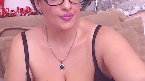 Maddison online show from 01-05-25, 08:21