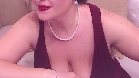 Maddison online show from 02-20-25, 01:57