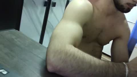 Snapshot of collegegymbro chatting on 12-21-24, 06:55 collegegymbro online show from 12-21-24, 06:55