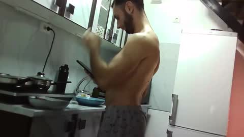 Snapshot of collegegymbro chatting on 01-08-25, 03:50 collegegymbro online show from 01-08-25, 03:50