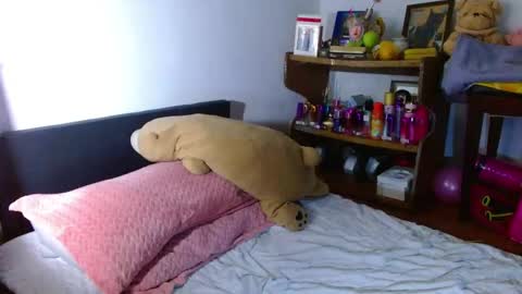Collette online show from 05-24-26, 06:40