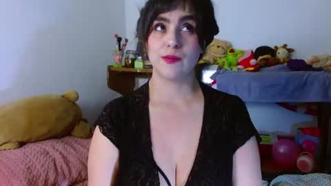 Collette online show from 06-16-26, 03:42