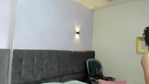 Snapshot of collinstone chatting on 01-03-25, 01:59 collinstone online show from 01-03-25, 01:59