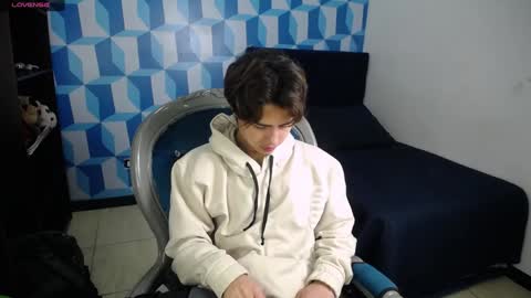 Snapshot of collinstone chatting on 02-03-25, 07:42 collinstone online show from 02-03-25, 07:42