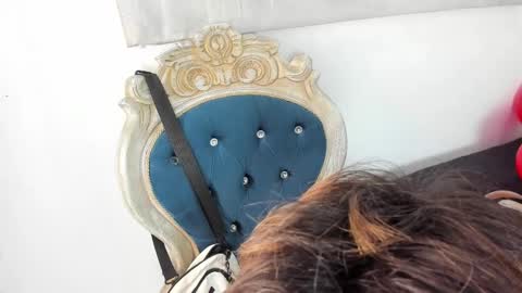 Snapshot of collinstone chatting on 02-18-25, 11:19 collinstone online show from 02-18-25, 11:19
