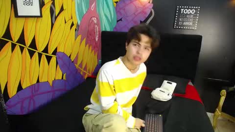 Snapshot of collinstone chatting on 03-12-25, 08:10 collinstone online show from 03-12-25, 08:10