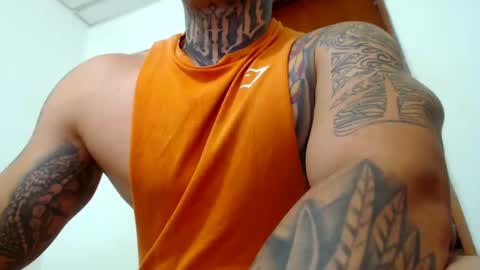 camilo online show from 01-10-25, 12:04