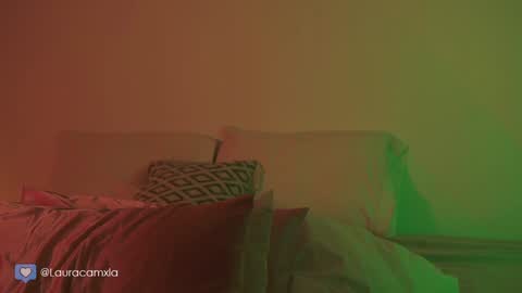 Laura online show from 12-20-24, 02:30