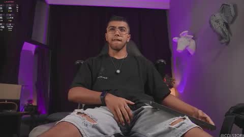 colstorw_ online show from 01-17-26, 09:58