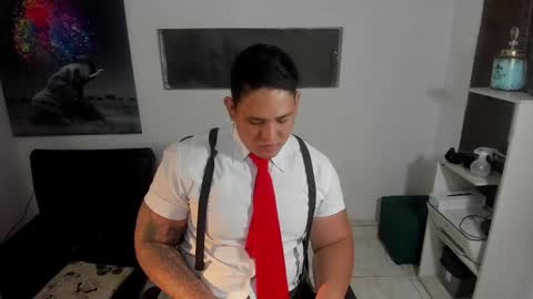 Snapshot of coltonmassif_ chatting on 02-26-25, 03:10 coltonmassif_ online show from 02-26-25, 03:10