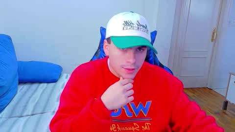 Snapshot of comenback chatting on 02-20-26, 09:10 comenback online show from 02-20-26, 09:10