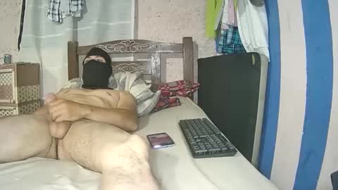 complacent12 online show from 01-05-25, 12:52