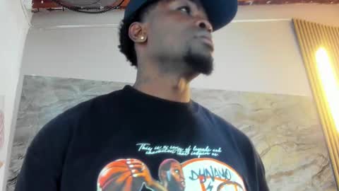 COMPTON online show from 10-20-25, 04:02