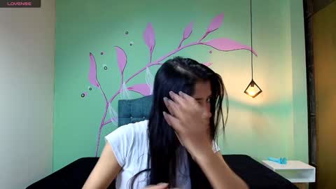 C O N N I E online show from 01-27-25, 12:05