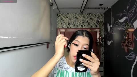 C O N N I E online show from 03-19-26, 06:45