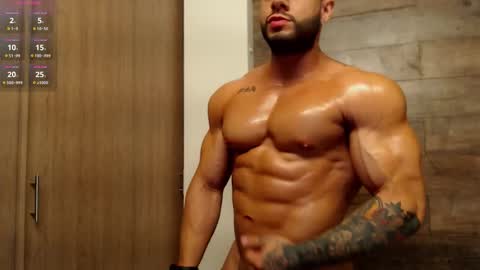 connor_h1 online show from 02-20-25, 06:17