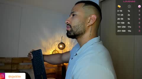Snapshot of connor_jackson1 chatting on 02-12-25, 02:56 Connor Jackson online show from 02-12-25, 02:56