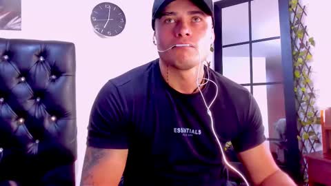 Connor Smith online show from 02-19-25, 12:00