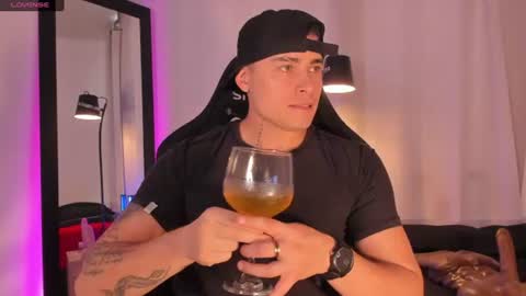 Connor Smith online show from 06-17-26, 01:01