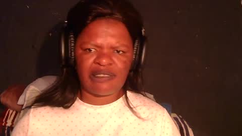 Snapshot of conny685249 chatting on 06-29-26, 10:26 conny online show from 06-29-26, 10:26