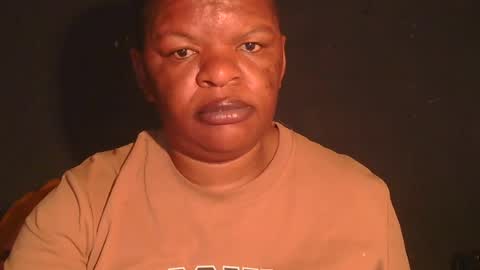 Snapshot of conny685249 chatting on 07-12-26, 05:31 conny online show from 07-12-26, 05:31