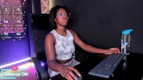 Snapshot of connywellss chatting on 05-16-26, 07:56 Nilo Solem online show from 05-16-26, 07:56