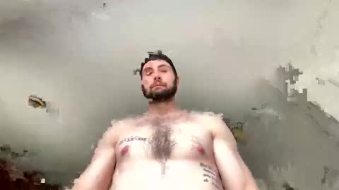 Snapshot of constructionmike1 chatting on 11-11-25, 03:12 constructionmike1 online show from 11-11-25, 03:12