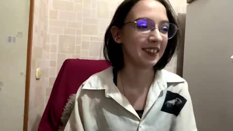 Snapshot of consuelamcelwaine chatting on 03-03-26, 08:37 consuelamcelwaine online show from 03-03-26, 08:37