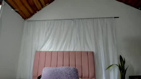 conyabril online show from 05-11-26, 12:55