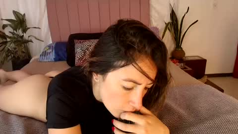 conyabril online show from 06-18-26, 12:20