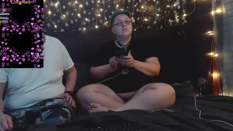 cookieswiper online show from 10-24-25, 01:03